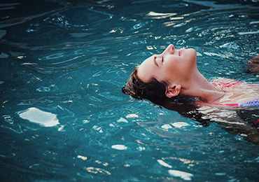 ¿Meterte en el agua antes de dos hora provoca corte de digestión? ¿Mito o realidad?